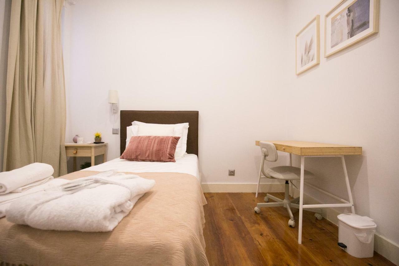 Rua Luciano Cordeiro Bhuiyan Family Host Apartment ลิสบอน ภายนอก รูปภาพ