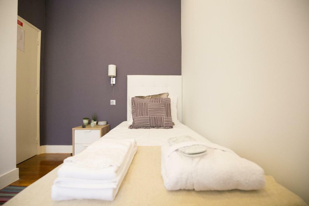 Rua Luciano Cordeiro Bhuiyan Family Host Apartment ลิสบอน ภายนอก รูปภาพ