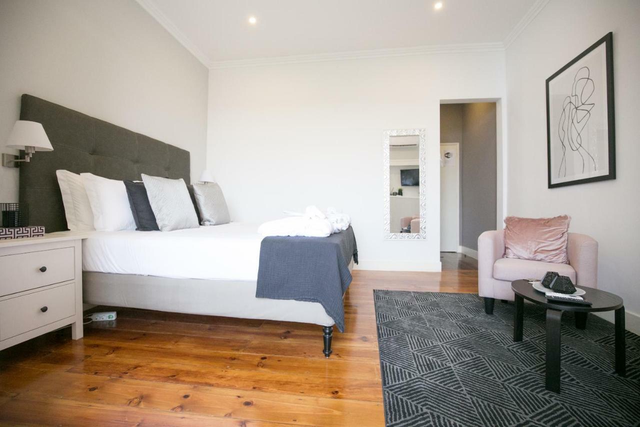Rua Luciano Cordeiro Bhuiyan Family Host Apartment ลิสบอน ภายนอก รูปภาพ