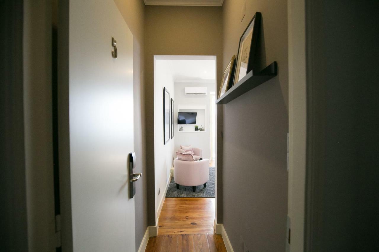 Rua Luciano Cordeiro Bhuiyan Family Host Apartment ลิสบอน ภายนอก รูปภาพ